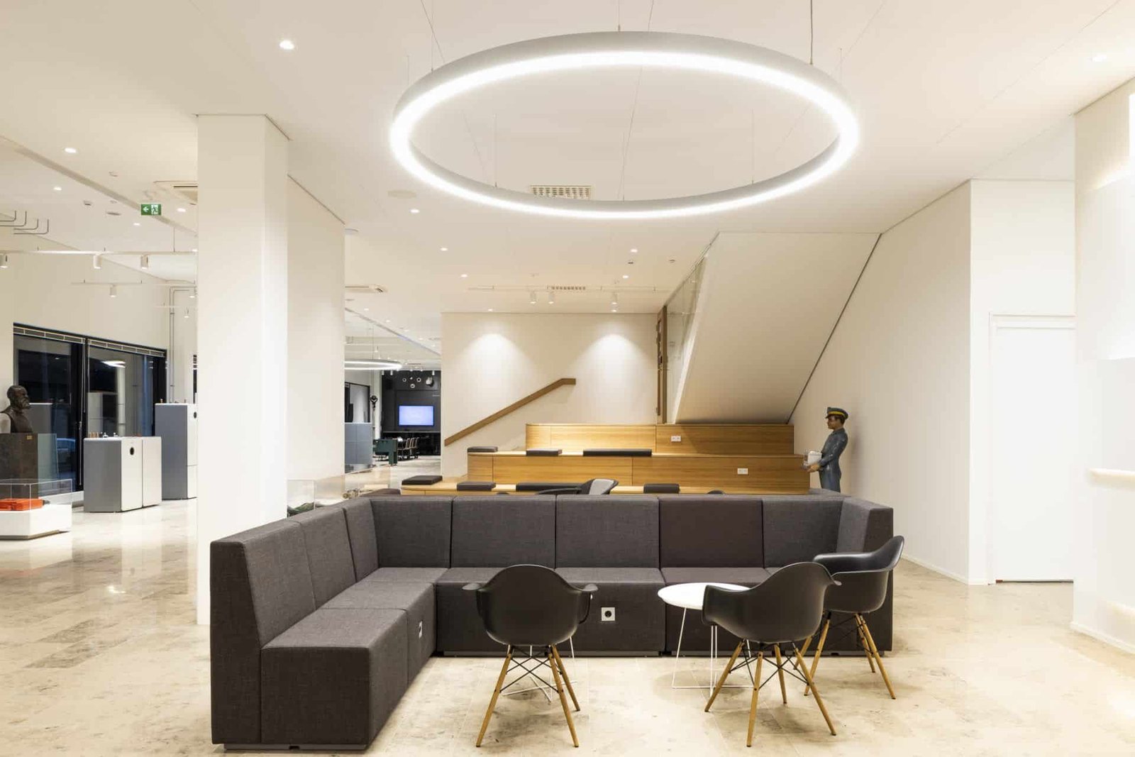 POINT-ROBERT-BOSCH-11